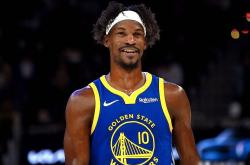 巴特勒在快船比赛中惊险取胜，突破纪录引发热议！的简单介绍