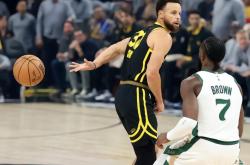 关于塔图姆在勇士比赛中关键助攻，关键助攻引发热议！的信息