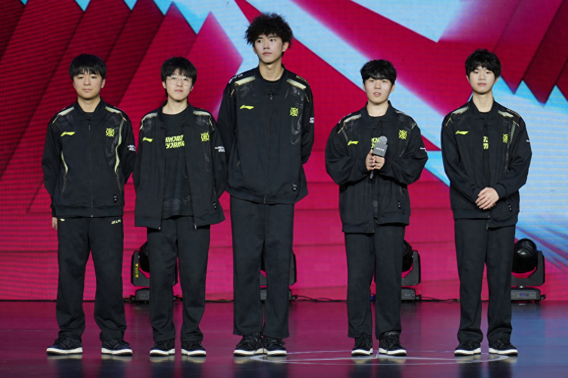 Rookie爆冷击败德国队，赛况扑朔迷离引爆全场！的简单介绍