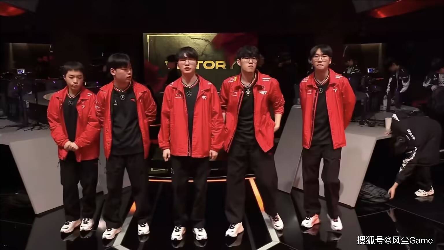 Faker新星大胜表现惊艳，美国队未来可期！的简单介绍